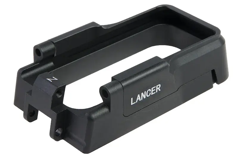 GK Tactical CNC Aluminum Adaptive Magwell for M4 AEG (Black)